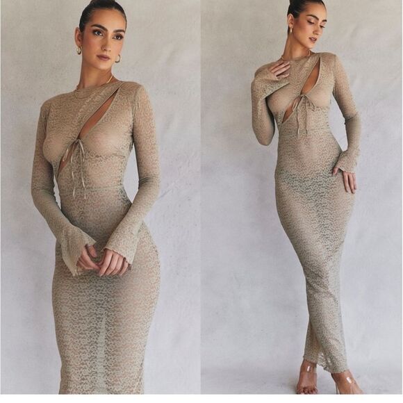 House of CB Giovanna Floral Lace Maxi Dress size Medium NWT - Picture 3 of 8